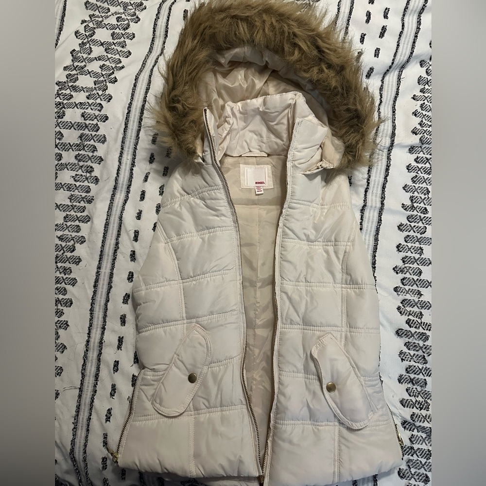BRAND NEW Women’s Vest- Size S/M